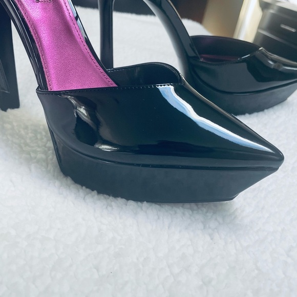 Bran New 🆕 Nine West Black Patent Platform heels 👠 - Picture 4 of 16